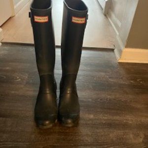 Hunter Boots Navy Blue Size 8